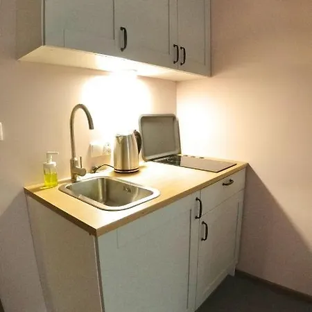 住宿加早餐酒店 Uroczysko Starych Sztolni 斯克拉斯卡波伦巴