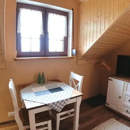 Uroczysko Starych Sztolni فندق مبيت وإفطار شكلارسكا بوريبا